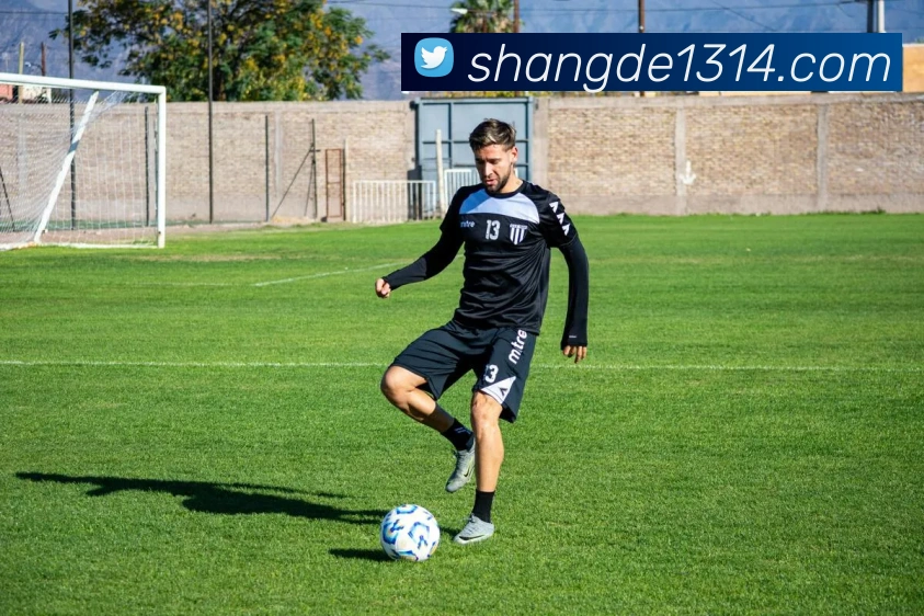 StarSky Sports品牌故事